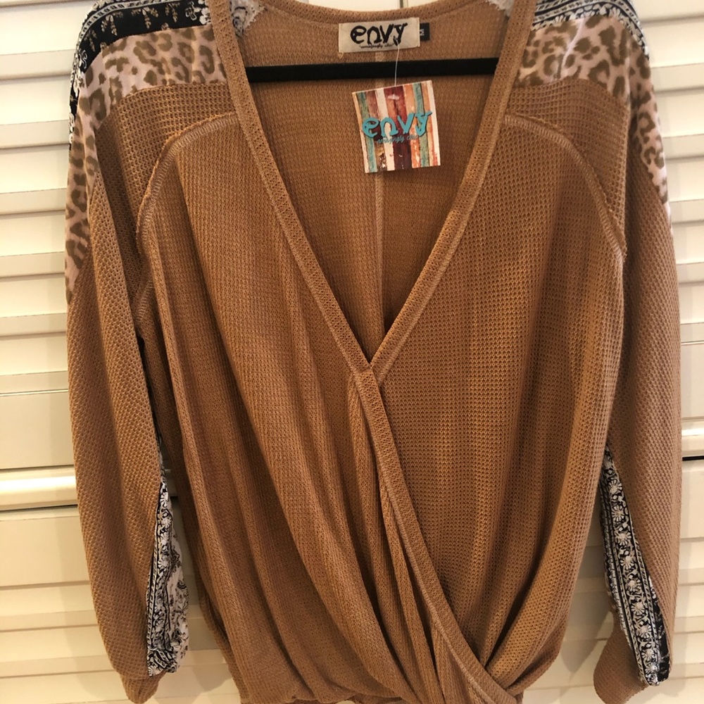 Envy boutique wrap style top, brown, medium size